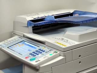 クラウドPBXでFAXは使える？FAX機能のクラウド化によるメリット・デメリットも紹介